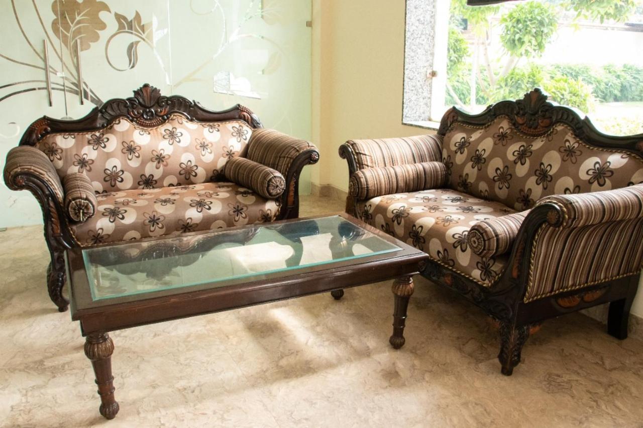 Hotel Sourav Park Inn Agra Agra  Exteriör bild