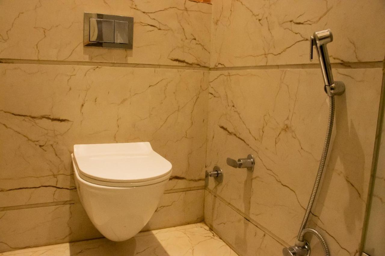 Hotel Sourav Park Inn Agra Agra  Exteriör bild
